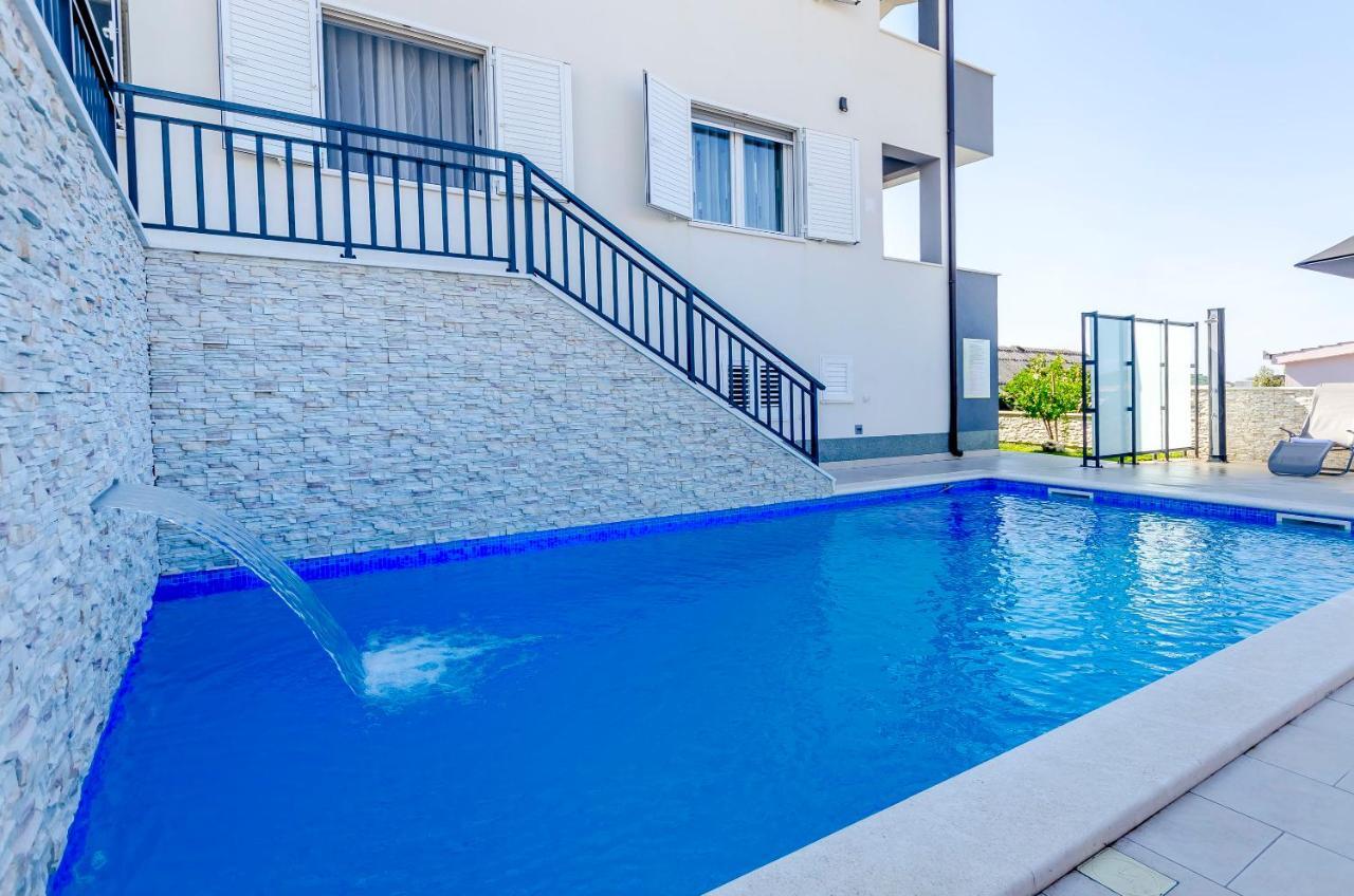 Apartments Katic Razanj Ngoại thất bức ảnh